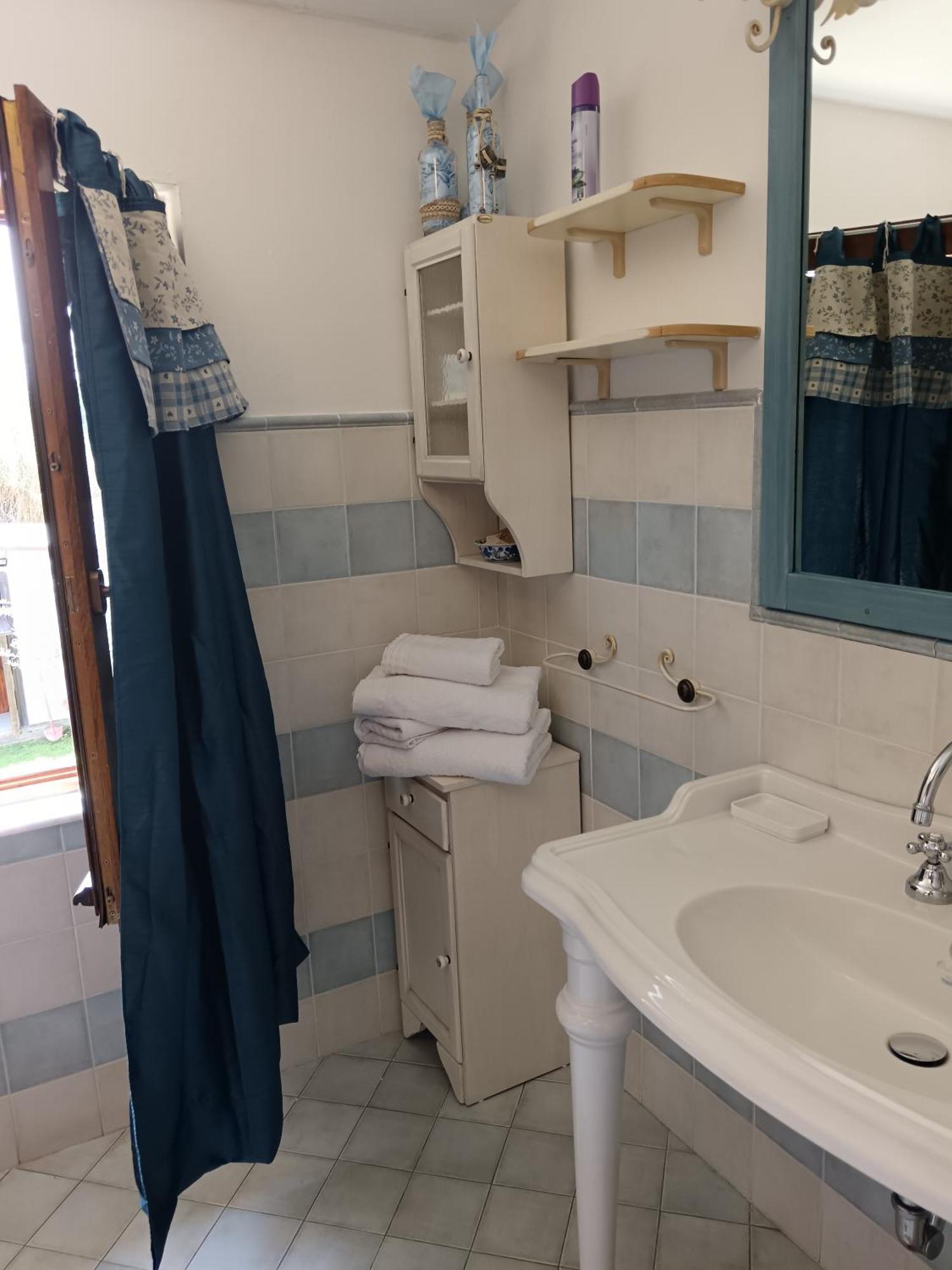 לינה וארוחת בוקר סרזאנה Le Travi מראה חיצוני תמונה